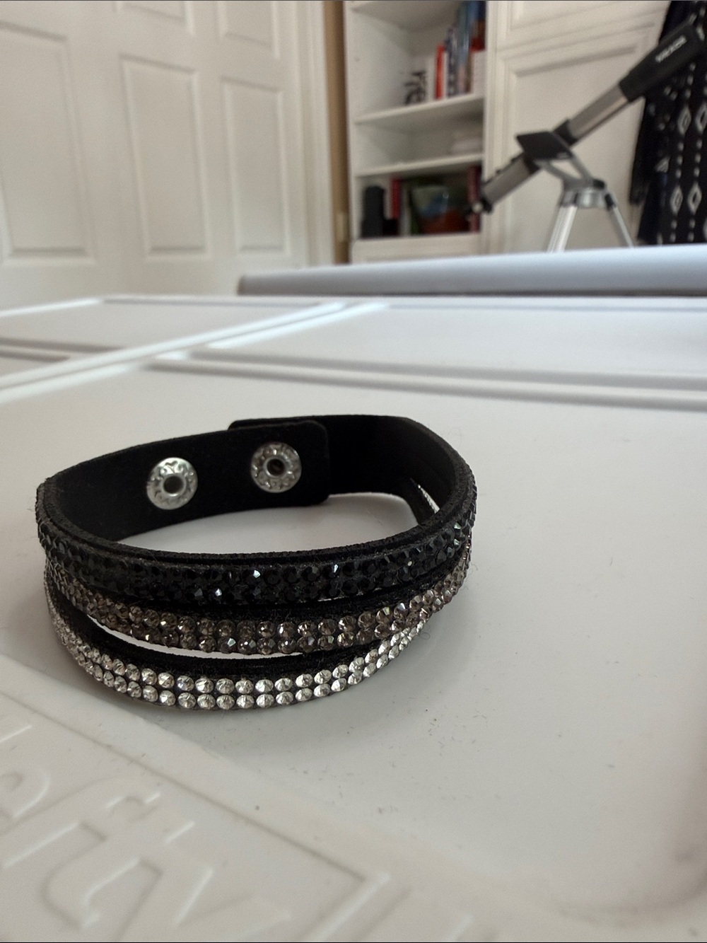 Adj black suede crystal stacked bracelet. So pretty! NWOT